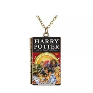 2 Harry Potter Necklaces